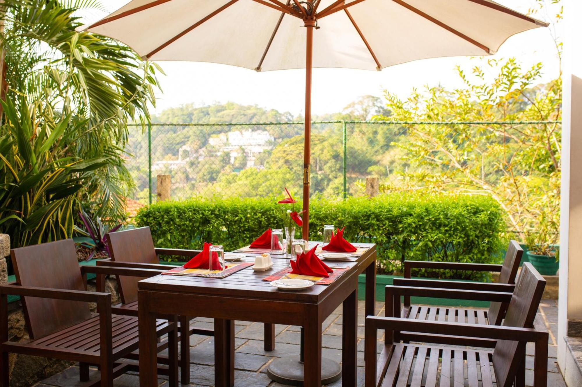 Hotel Yo Kandy Kültér fotó